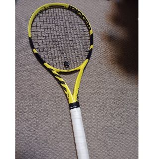 バボラ(Babolat)のピュアアエロ　グリップ2(ラケット)