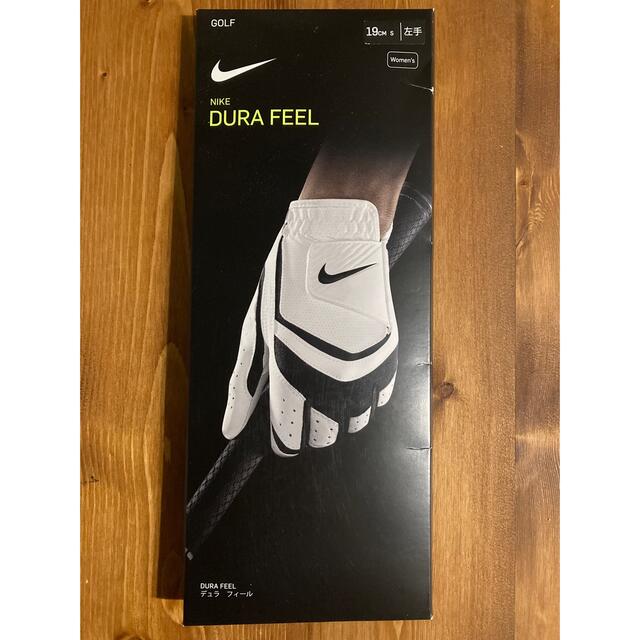 NIKE(ナイキ)のNIKEゴルフ　新品未使用グローブ 左手S19cm DURA FEEL スポーツ/アウトドアのゴルフ(ウエア)の商品写真