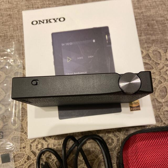 ONKYO(オンキヨー)のONKYO ハイレゾプレーヤー DP-S1(B) おまけ付き スマホ/家電/カメラのオーディオ機器(ポータブルプレーヤー)の商品写真