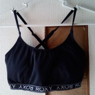 ROXY　ブラトップ　M(トレーニング用品)