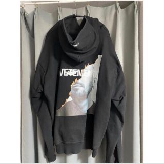 バレンシアガ(Balenciaga)のMASTER NUMBER × vetements ヴェトモン(パーカー)