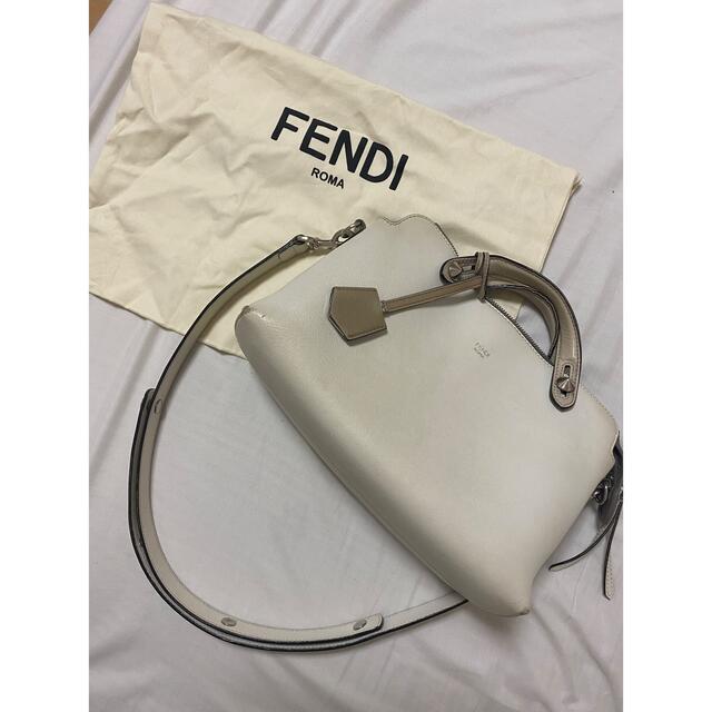 FENDI(フェンディ)のFENDI バイザウェイ レディースのバッグ(ショルダーバッグ)の商品写真