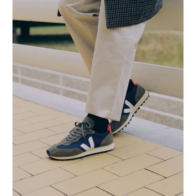 VEJA(ヴェジャ)スニーカー【レディース】 レディースの靴/シューズ(スニーカー)の商品写真