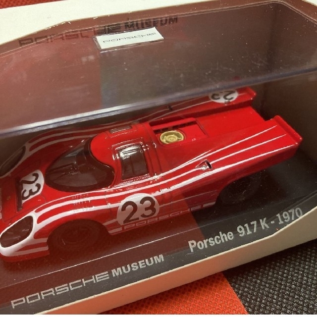 Porsche(ポルシェ)のA06 ポルシェ モデルカー 917K 1970 ドイツポルシェミュージアム エンタメ/ホビーのおもちゃ/ぬいぐるみ(模型/プラモデル)の商品写真