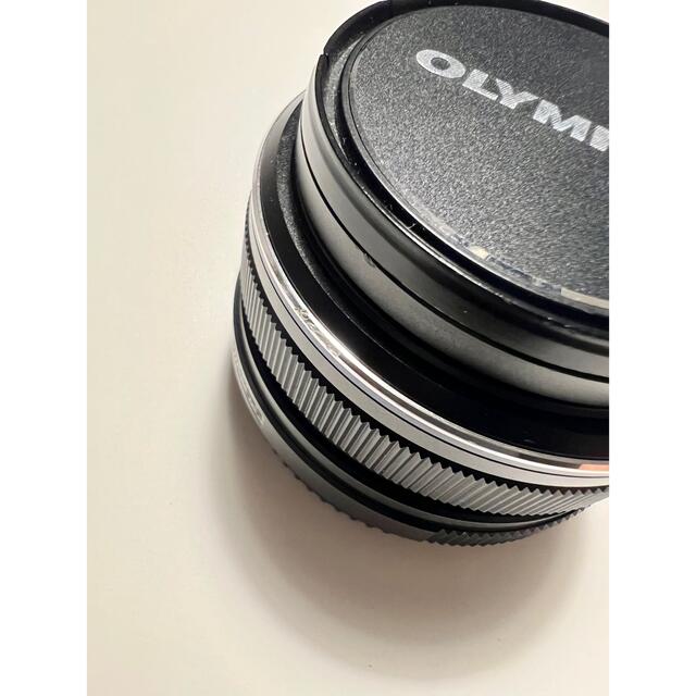 OLYMPUS(オリンパス)の【美品】オリンパス M. Zuiko premium 17mm f1.8 スマホ/家電/カメラのカメラ(レンズ(単焦点))の商品写真