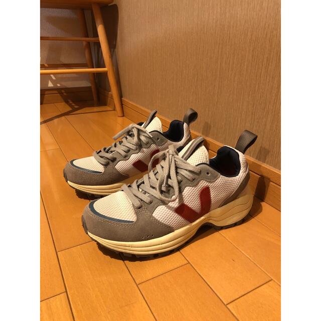 VEJA(ヴェジャ)スニーカー【レディース】 レディースの靴/シューズ(スニーカー)の商品写真