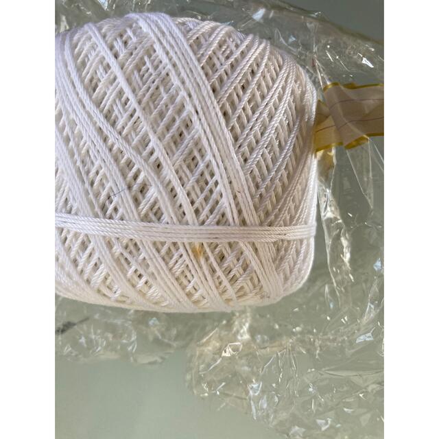 OLYMPUS(オリンパス)のレース糸✨オリムパス✨白✨難あり ハンドメイドの素材/材料(生地/糸)の商品写真