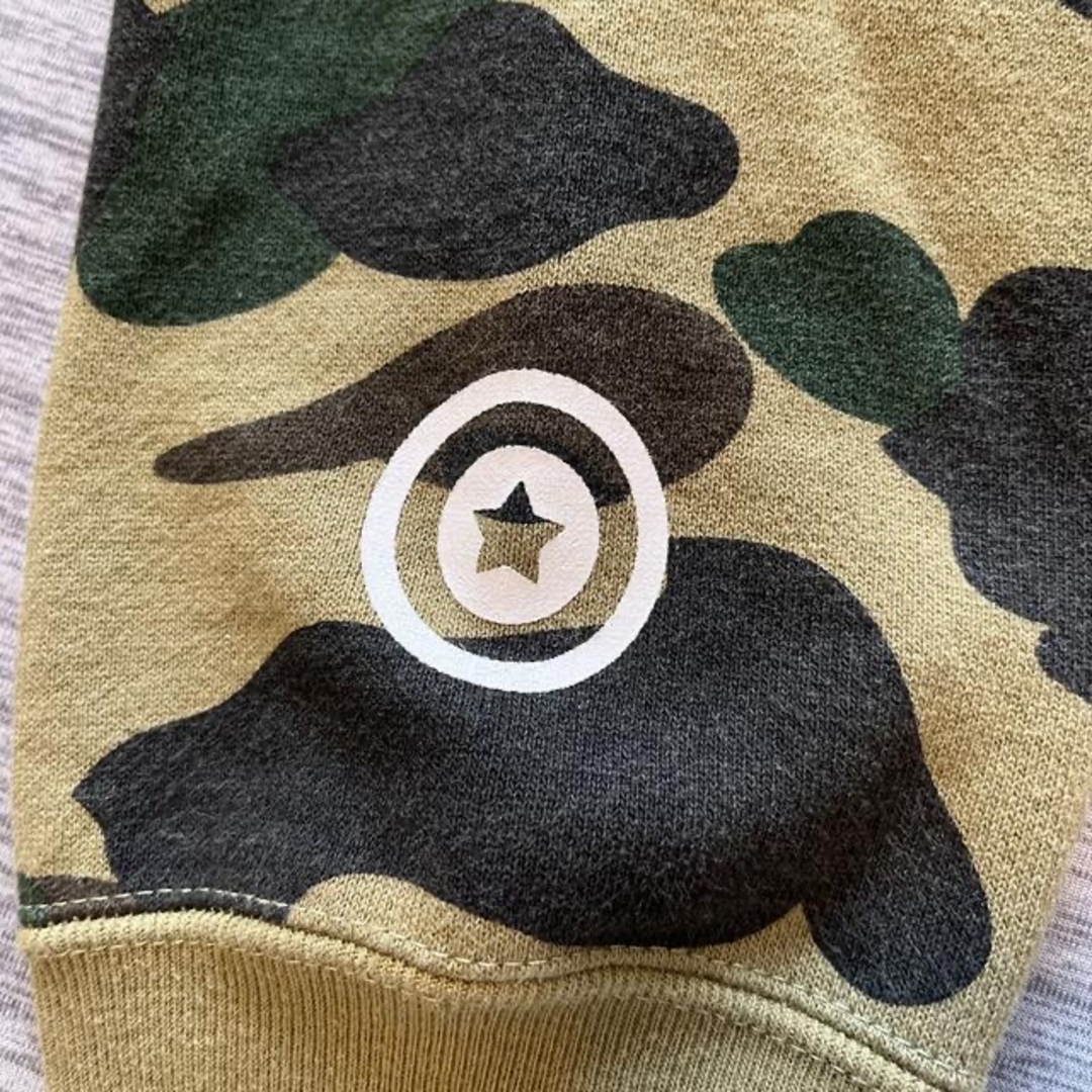 A BATHING APE(アベイシングエイプ)の【初期】A BATHING APE®シャークパーカー　カモ　フランケンタグ メンズのトップス(パーカー)の商品写真