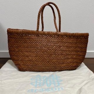 DEUXIEME CLASSE(かごバッグ/ストローバッグ)のフリマアイテム一覧 DEUXIEME CLASSE(かごバッグ/ストローバッグ)のフリマアイテム一覧
