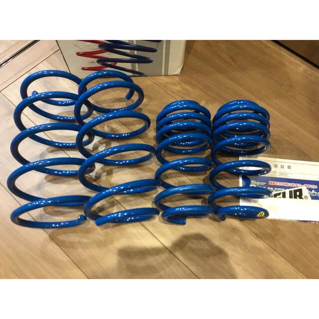 新品未使用✨エスペリア ダウンサス レクサスCT200H ZWA10 2WD 新品未使用✨エスペリア ダウンサス レクサスCT200H ZWA10 2WD