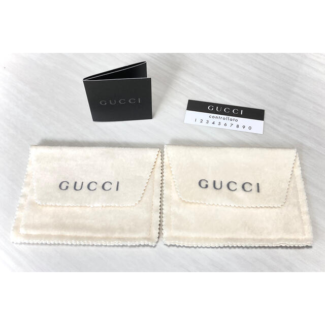 Gucci(グッチ)の新品 グッチ ジュエリー保存袋/アクセサリー入れ ヴィンテージ/2枚セット) インテリア/住まい/日用品のオフィス用品(ラッピング/包装)の商品写真