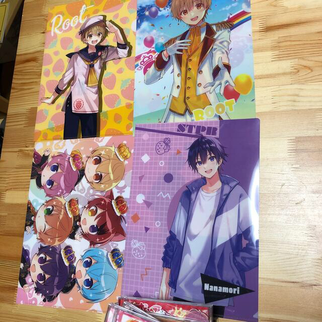 すとぷり まとめ売り CD、鏡(ミラー)クリアファイル、前髪クリップ
