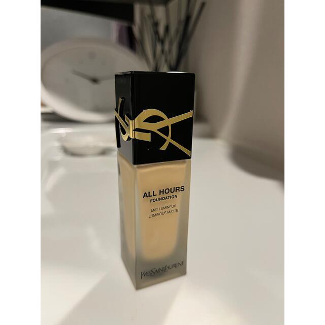 Saint Laurent(サンローラン)のオールアワーズ リキッド / SPF39 PA+++ / LN4 / 25ml コスメ/美容のベースメイク/化粧品(ファンデーション)の商品写真