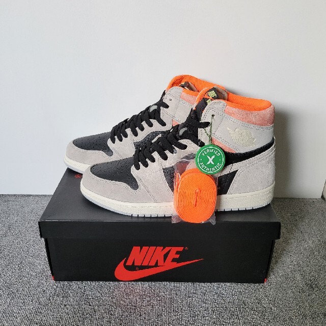 新品未使用  AIR  JORDAN  1 RETRO  HIGH  OG 1