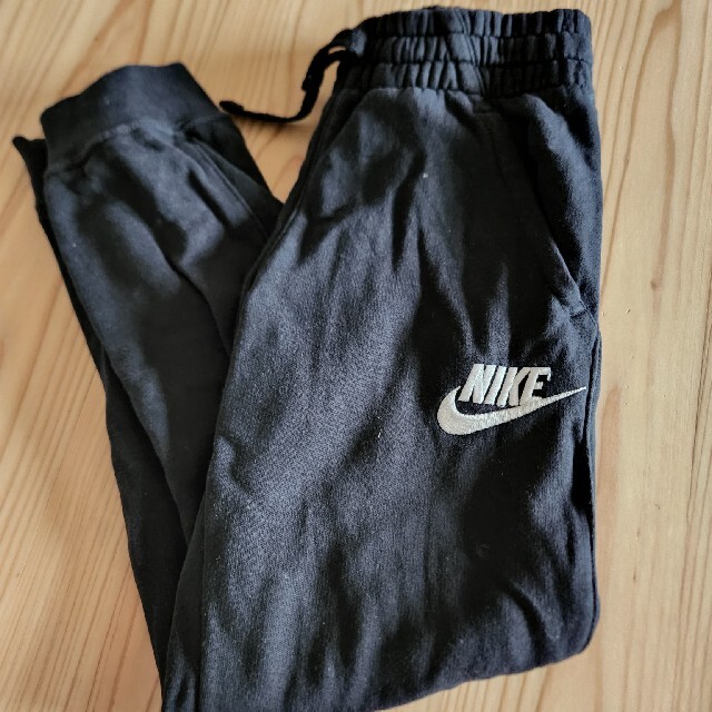 NIKE(ナイキ)のナイキ　キッズxs 　スウェット　パンツ キッズ/ベビー/マタニティのキッズ服男の子用(90cm~)(パンツ/スパッツ)の商品写真