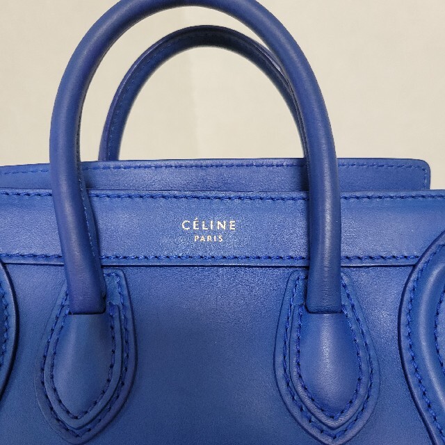 celine(セリーヌ)の【クーポンセール16日24時まで】セリーヌ　ラゲージ　ナノ　ブルー レディースのバッグ(ショルダーバッグ)の商品写真