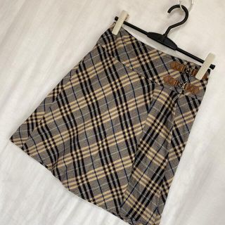 バーバリーブルーレーベル(BURBERRY BLUE LABEL)のBURBERRY BLUE LABEL バーバリー　スカート　ノバチェック柄(ひざ丈スカート)