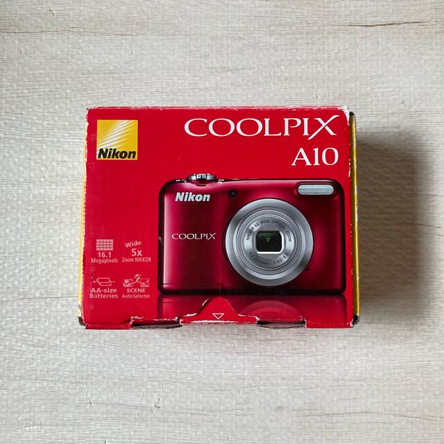 Nikon(ニコン)の【未使用】Nikon COOLPIX A10 RED スマホ/家電/カメラのカメラ(コンパクトデジタルカメラ)の商品写真