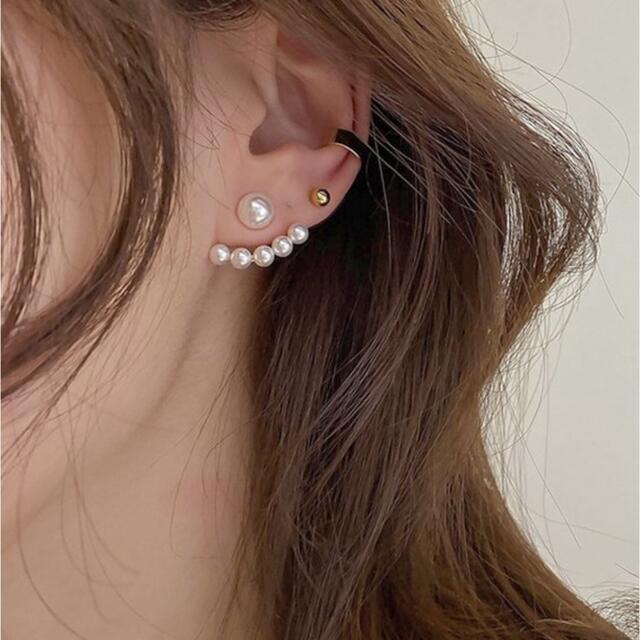 【 カーブラインバックキャッチパールピアス 】 レディースのアクセサリー(ピアス)の商品写真