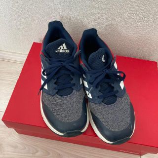 アディダス(adidas)のadidasスニーカー24.5センチ(スニーカー)