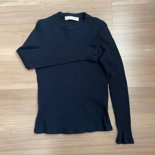 ミュウミュウ ニットの通販 600点以上 | miumiuを買うならラクマ
