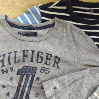 トミーヒルフィガー(TOMMY HILFIGER)の120 ブランド ロンＴ ２枚組 綿100%(Tシャツ/カットソー)