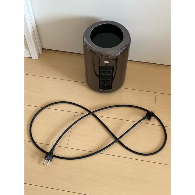 Mac (Apple)(マック)のMac Pro （late2013） スマホ/家電/カメラのPC/タブレット(ノートPC)の商品写真