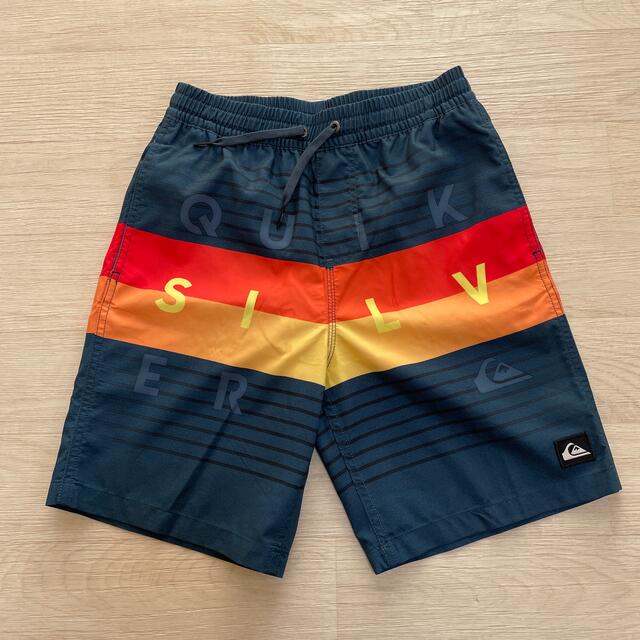 QUIKSILVER(クイックシルバー)のクイックシルバー　150 水着　未使用 キッズ/ベビー/マタニティのキッズ服男の子用(90cm~)(水着)の商品写真