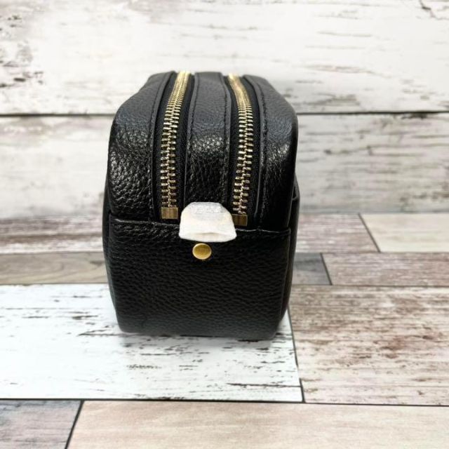 Tory Burch(トリーバーチ)の【新品】TORY BURCH PERRY BOMBE MINI 黒 レディースのバッグ(ショルダーバッグ)の商品写真