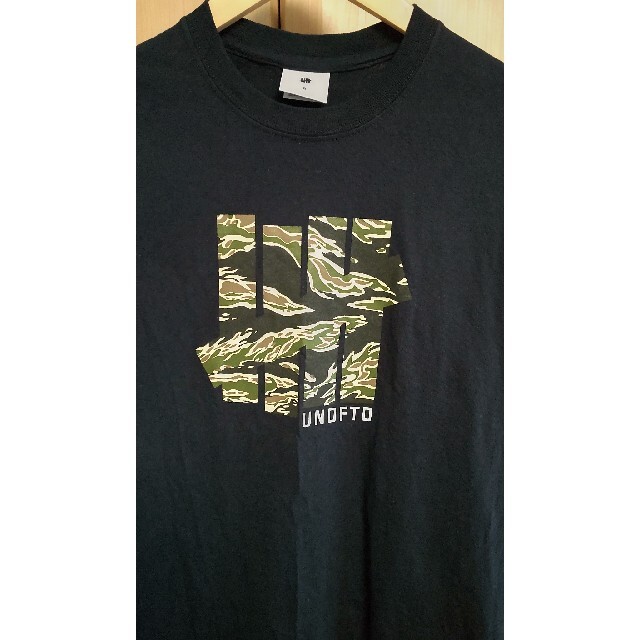 UNDEFEATED(アンディフィーテッド)のUNDEFEATED 沖縄限定Tシャツ メンズのトップス(Tシャツ/カットソー(半袖/袖なし))の商品写真