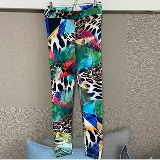 ルルレモン(lululemon)のバリ島ウブド 人気ヨガスタジオyogabarn購入 レギンス XS(ヨガ)