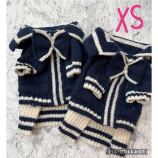 ♡犬服XS♡  可愛いセーター　りぼん　冬服　紺色　犬用品　ドックウエア　ねこ(犬)