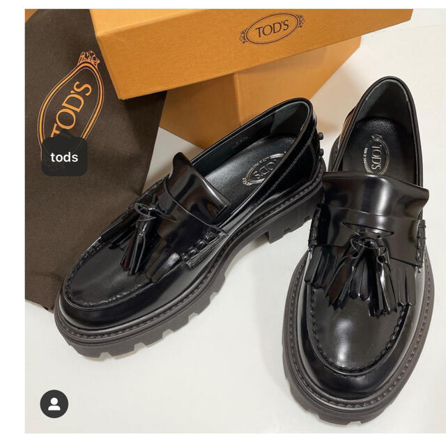 トッズ TOD'S ローファー スリッポン タッセル レザー 37.5 黒