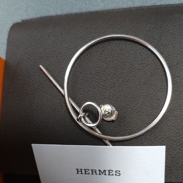 Hermes(エルメス)の国内直営店購入　エルメス　ループピアス レディースのアクセサリー(ピアス)の商品写真