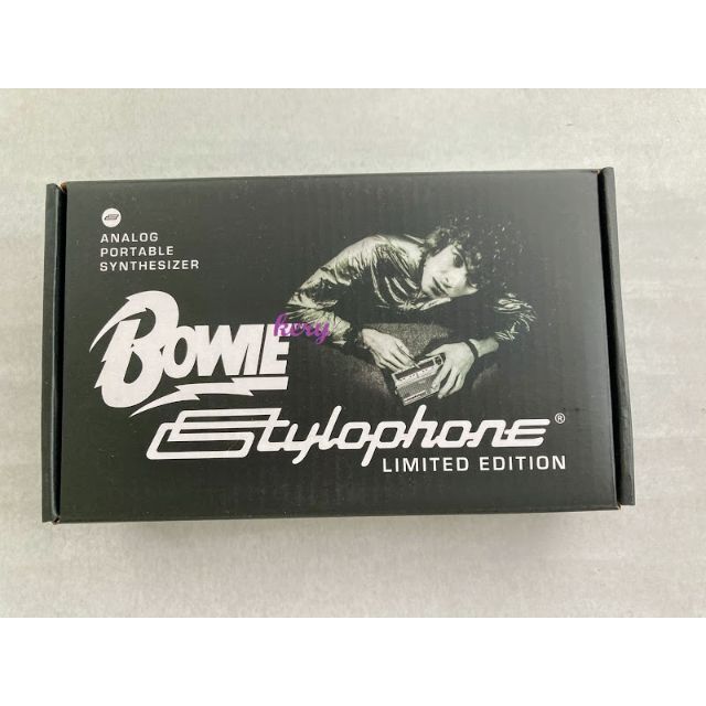 Dubreq Bowie Stylophone 限定版 ポケットシンセサイザー 楽器の楽器 その他(その他)の商品写真