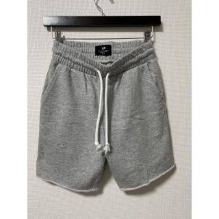 エイチアンドエム(H&M)のH&M メンズ　ショートスウェットパンツ　X S(ショートパンツ)