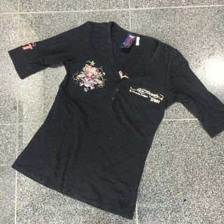 エドハーディー(Ed Hardy)のエドハーディー　レディーストップス(Tシャツ(半袖/袖なし))