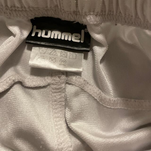 hummel(ヒュンメル)のヒュンメルホワイトサッカー　パンツ未使用近い レディースのパンツ(カジュアルパンツ)の商品写真