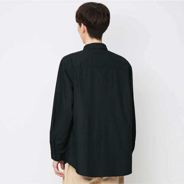 GU(ジーユー)のGU ジーユー ブロードリラックスフィットシャツ(長袖) Mサイズ メンズのトップス(シャツ)の商品写真