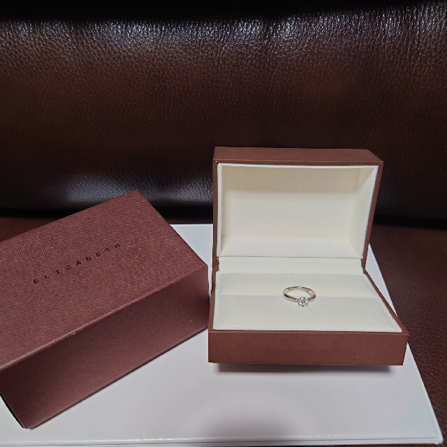 ELIZABETH　ダイアモンドブライダルリング レディースのアクセサリー(リング(指輪))の商品写真