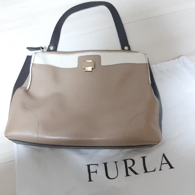 Furla(フルラ)のフルラハンドバッグ レディースのバッグ(ハンドバッグ)の商品写真