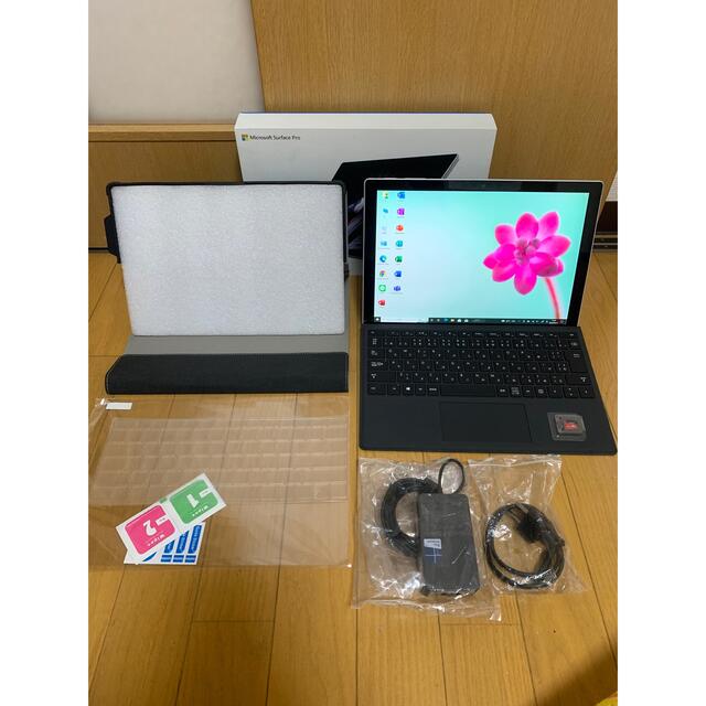 surface pro5/i5/8G/SSD256G/office2021/美品