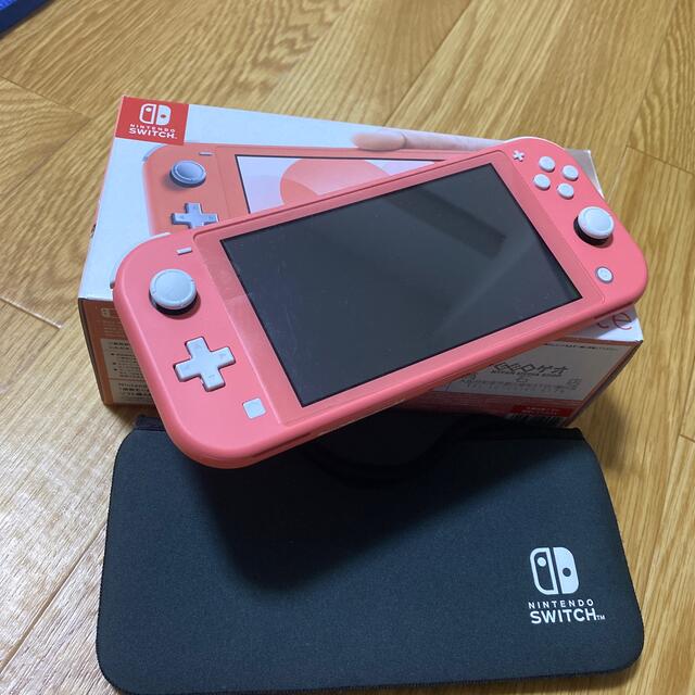 Nintendo Switch - 美品☆Nintendo Switch スイッチ ライト コーラル