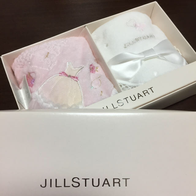 JILLSTUART(ジルスチュアート)のかおりん様専用ジルスチュアート ハンカチ レディースのファッション小物(ハンカチ)の商品写真