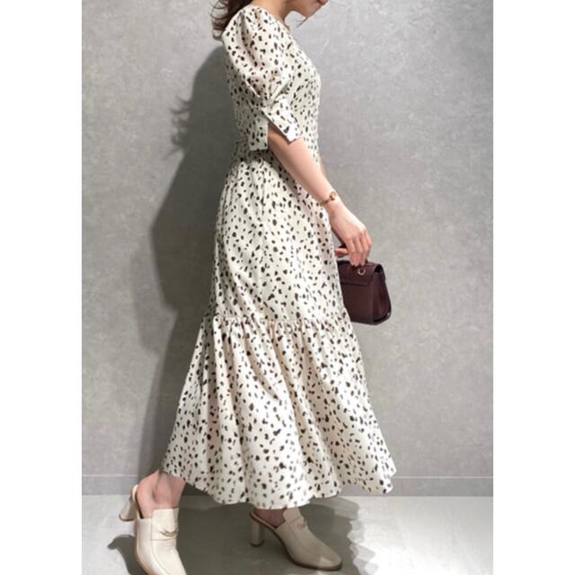 魅了 snidel Sustainableパフスリーブバリエプリントワンピース photo 魅了 snidel Sustainableパフスリーブバリエプリントワンピース photo