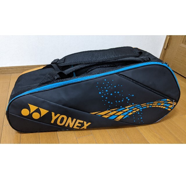 YONEX(ヨネックス)のヨネックス バトミントン ラケットバッグ６本用BAG2002R スポーツ/アウトドアのスポーツ/アウトドア その他(バドミントン)の商品写真