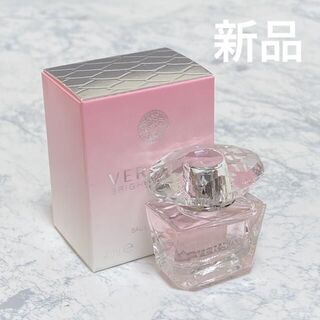 ジャンニヴェルサーチ(Gianni Versace)のヴェルサーチェ ブライト クリスタル オーデトワレ 5ml ミニ香水(香水(女性用))