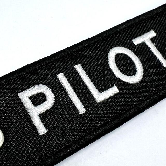 『PILOT 』 3本線　フライトタグ　キーリング エンタメ/ホビーのテーブルゲーム/ホビー(航空機)の商品写真