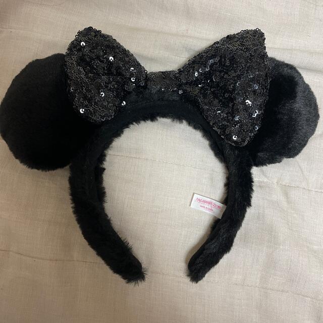 Disney(ディズニー)のディズニー　ミニー　カチューシャ レディースのヘアアクセサリー(カチューシャ)の商品写真