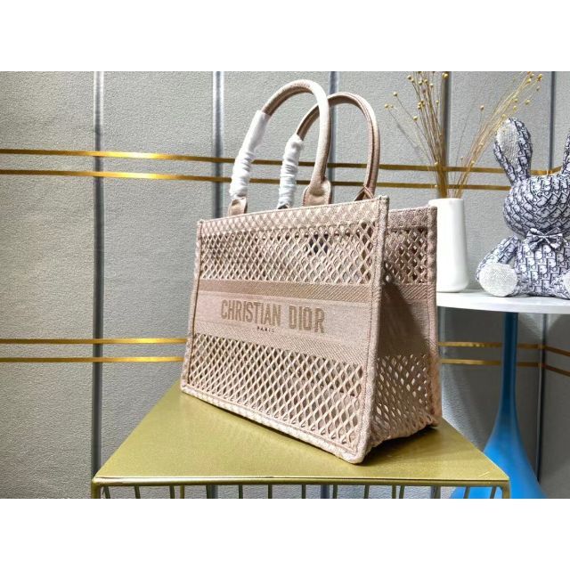 デパートで Dior - Dior 周囲と差をつける!メッシュのブックトート